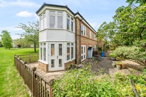 Patio Garden - click for photo gallery